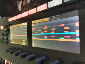 Native Instruments Komplete Kontrol S49 mk2 : maschine2 Native Instruments Komplete Kontrol S49 mk2 : maschine2