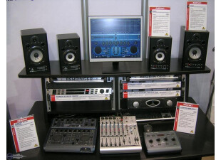 Les nouveautés Behringer pour le Home Studio. En autres, on remarquera des "moniteurs" multimédia, une nouvelle surface de contrôle MIDI et une interface Audio USB pour DJ...