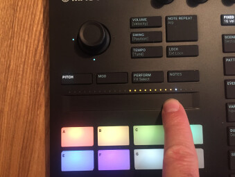 Native Instruments Maschine mk3 : touch strip Native Instruments Maschine mk3 : touch strip