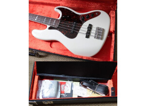 Fender FSR American Jazz Bass