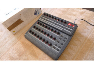 Behringer B-Control Rotary BCR2000 (96450)