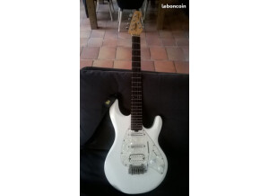 Sterling by Music Man Silo30