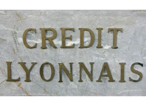 427744 photo prise en mai 2006 a montpellier du logo d une succursale de la banque credit lyonnais