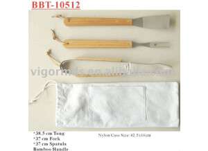 BBT 10512 3 Pcs BBQ Tool Set with Bamboo Handle in Nylon Carrying Bag