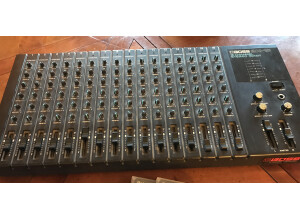 Boss BX-16 16 Channel Stereo Mixer (50518)