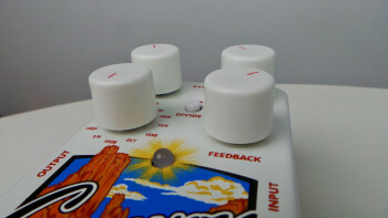 Electro-Harmonix Canyon : Electro-Harmonix Canyon (54250) Electro-Harmonix Canyon : Electro-Harmonix Canyon (54250)