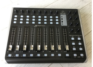 Behringer X-Touch Compact (25657)