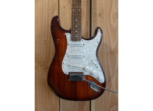 Fender Special Edition Koa Stratocaster