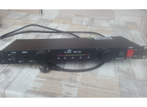the t.racks VM-100 Voltage Meter (14068)