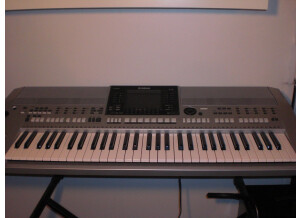 Yamaha PSR S-900
