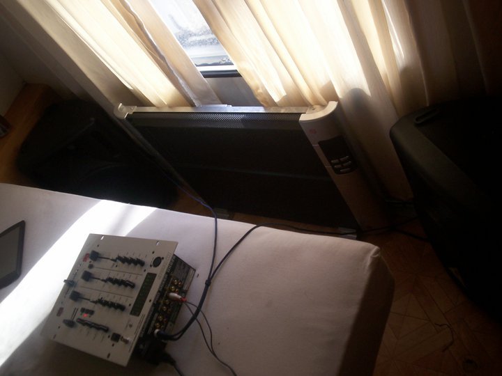 Behringer Eurolive B212A