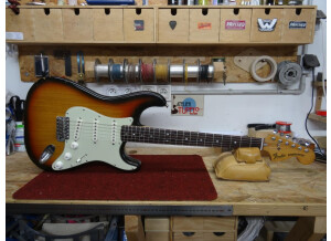 Fender 25th anniversary American Stratocaster (1979) (90418)