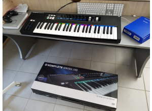 Native Instruments Komplete Kontrol S49 (29732)