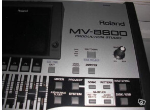 Roland MV-8800 (90685)