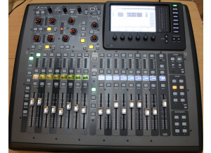 Behringer X32 Compact (13816)