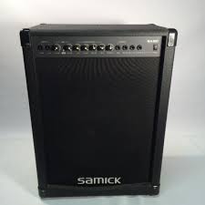 samick bass amp