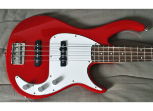 Peavey Milestone