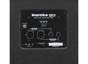 Hartke HyDrive HD210 (Connectique)