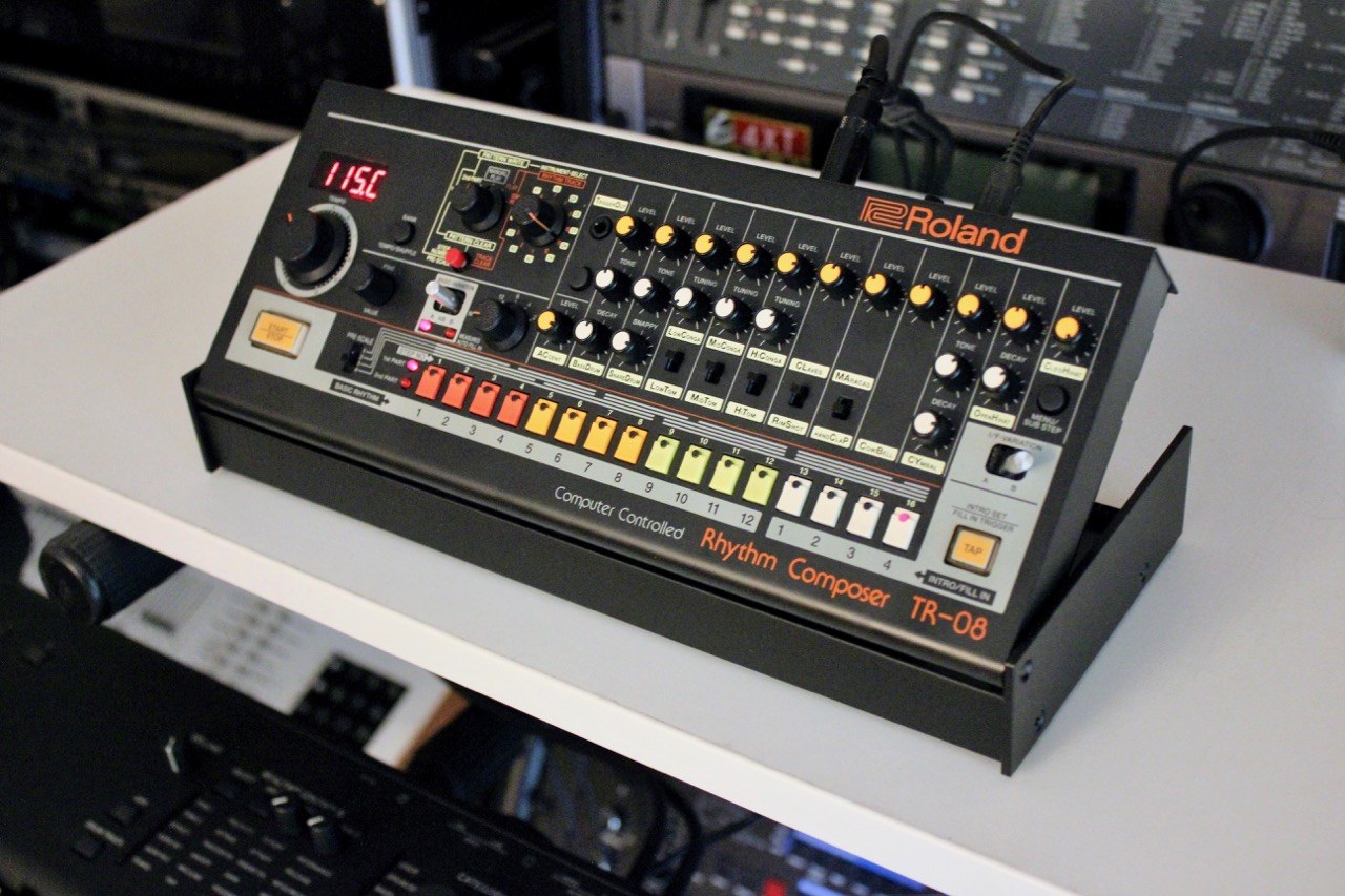 Roland TR-08 : TR 08 3