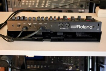 Roland TR-08 : TR 08 9 Roland TR-08 : TR 08 9