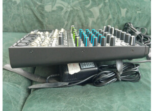 Mackie 802VLZ4 (2142)