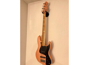 Fender Marcus Miller Jazz Bass V (34050)