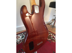 Fender Select Active Jazz Bass (94640)