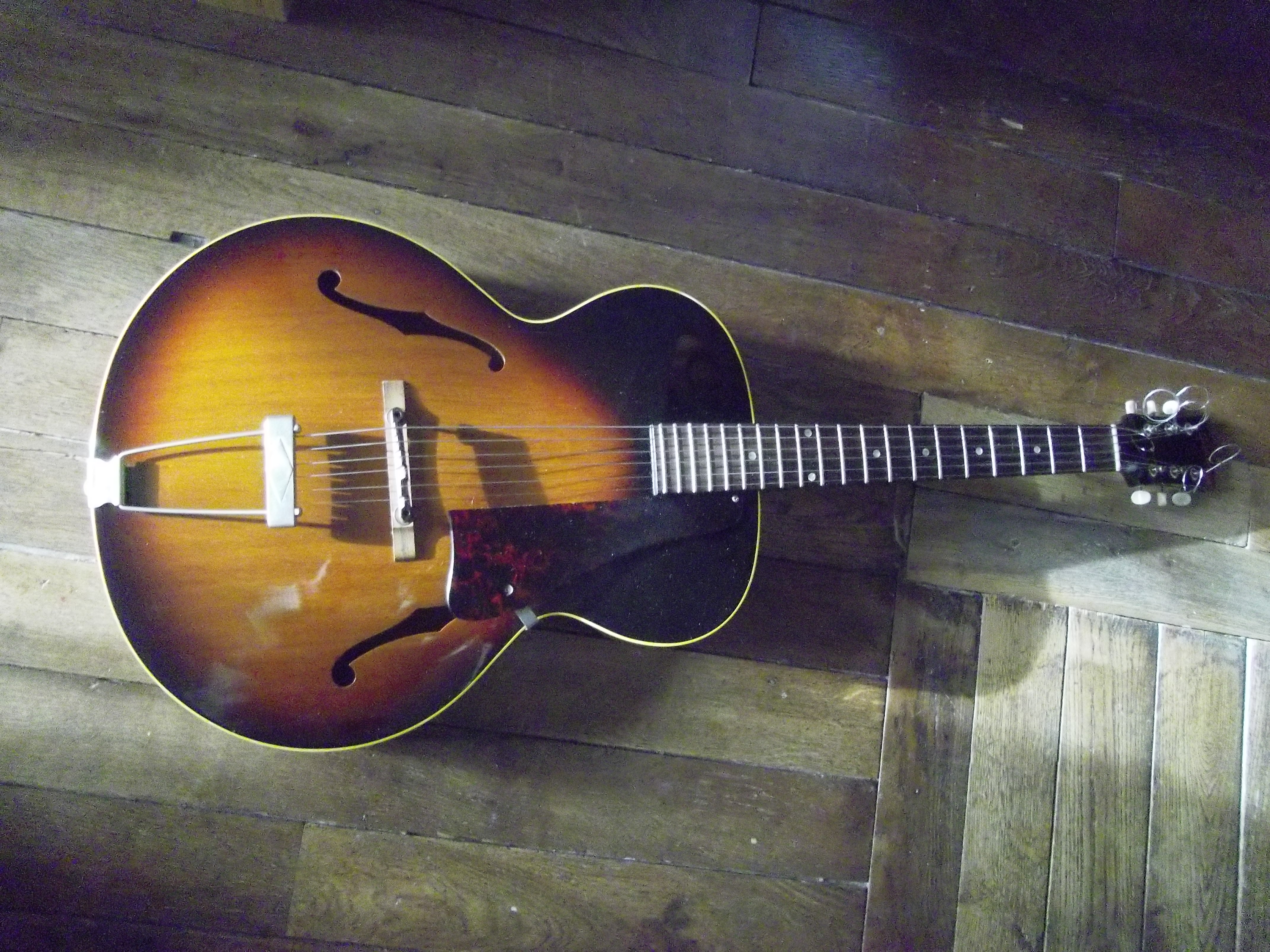 Gibson L-48