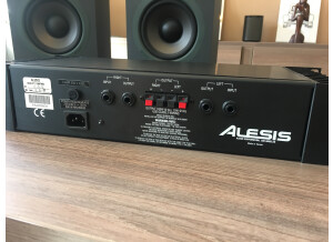 Alesis Monitor One (91741)