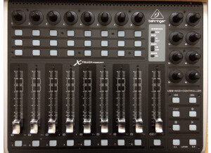 Behringer X-Touch Compact (18031)