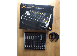 Behringer X-Touch Compact (35635)