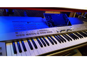 tyros5 2 (1) (640x360)