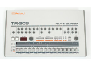 Roland TR-909 (4129)