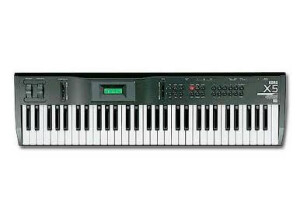 Korg X5 (31392)