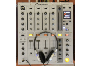 Pioneer DJM-700-S (50816)