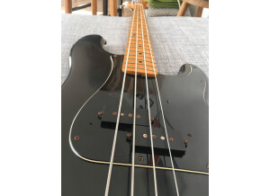 Fender Precision Bass (1977) (52858)