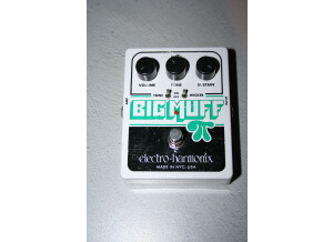 Electro-Harmonix Big Muff Pi with Tone Wicker (32691)