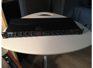 Akai MPC2500 (465)