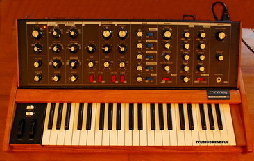 Moog Music Minimoog Voyager Old School