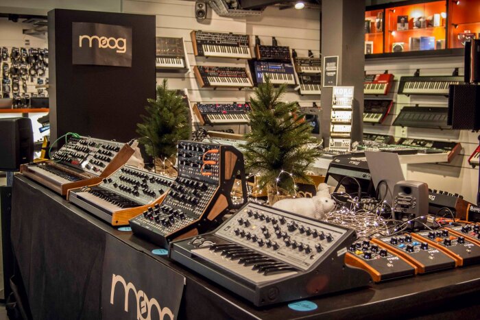 Moog Square Moog Square