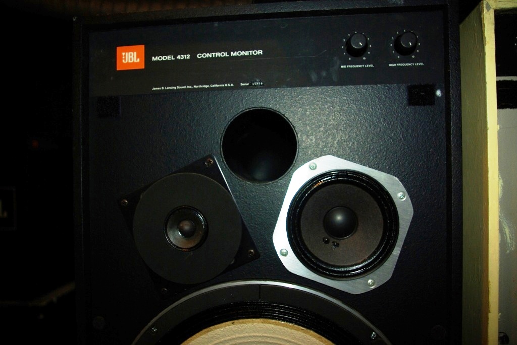 JBL 4312 control monitor 右用 JBL 4312 Control Monitors - 