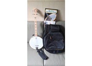Deering Goodtime Banjo Starter Package