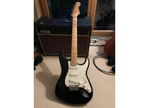 Fender Custom Shop Limited Clapton's Blackie Stratocaster Reproduction (84700)