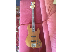 Fender Deluxe Active Jazz Bass Okoume (46377)