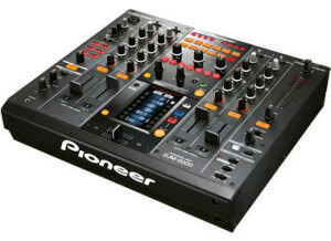 Pioneer DJM-2000 (88438)