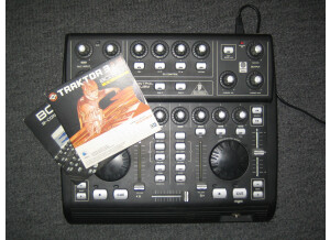 Behringer B-Control Deejay BCD3000 (27132)