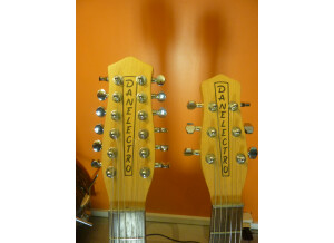 Danelectro Doubleneck 6/12 Strings Guitar (62637)
