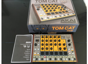 Akai Tom Cat (62633)