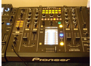 Pioneer DJM-2000 (28440)
