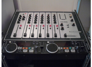 Denon DJ DN-2100F